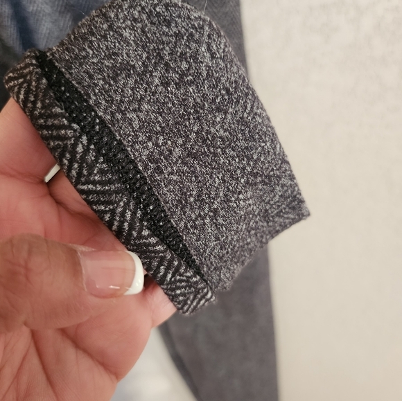 Lululemon wunder under herringbone style size 12 - Picture 3 of 8